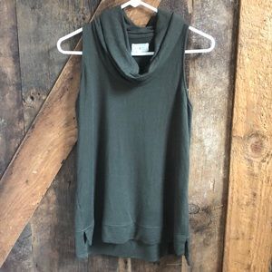 Lou & Grey sleeveless sweater